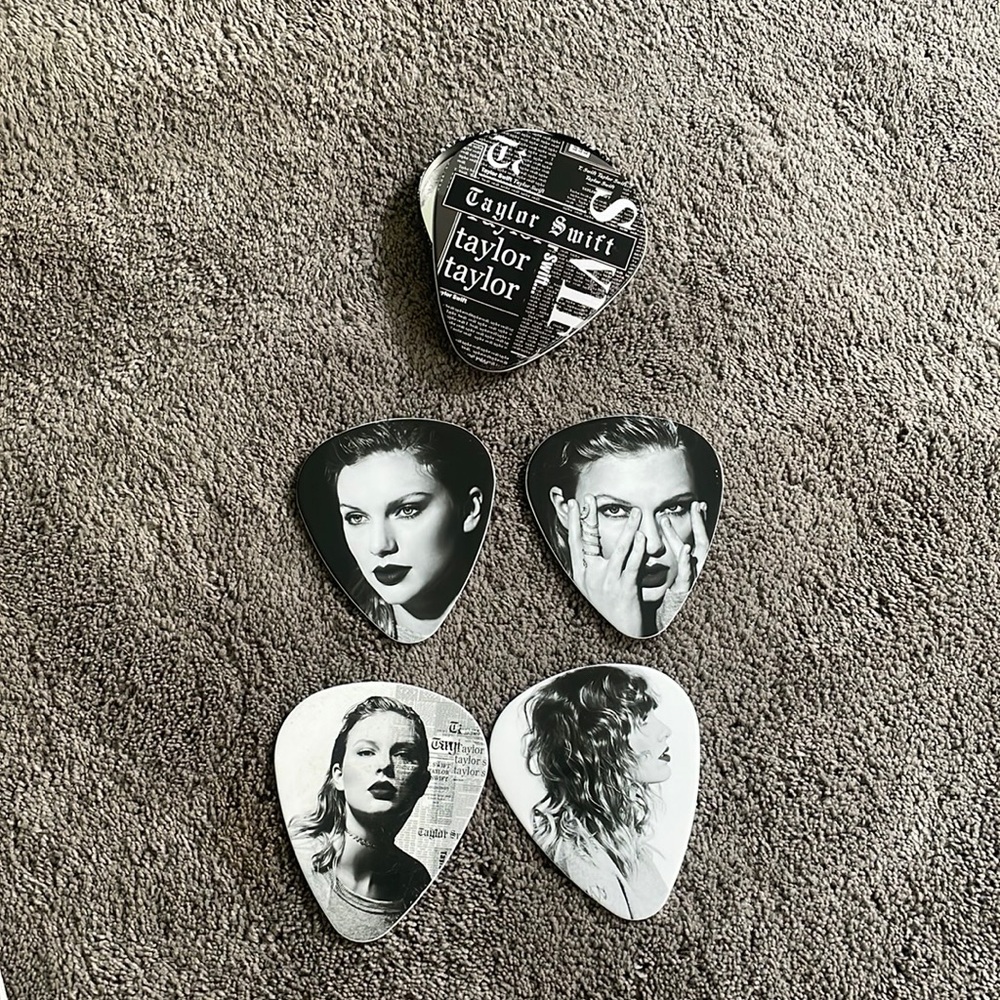 Taylor Swift reputation guitar pick coasters